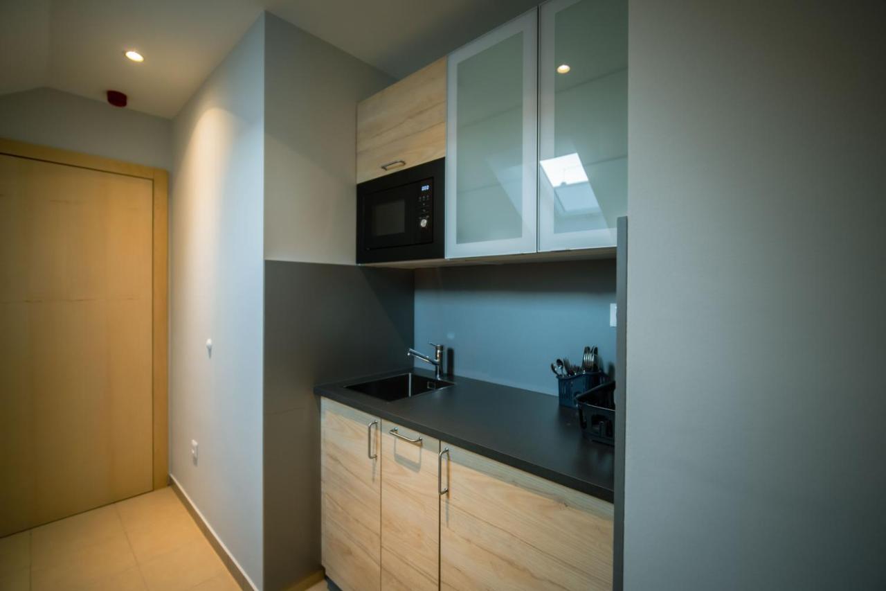 Eleven Business & Sport Hotel Jaszarokszallas Εξωτερικό φωτογραφία